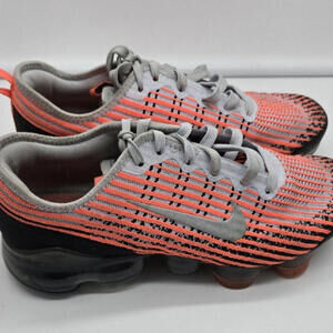 Nike Air‎ Vapormax Gray Orange Black size 6